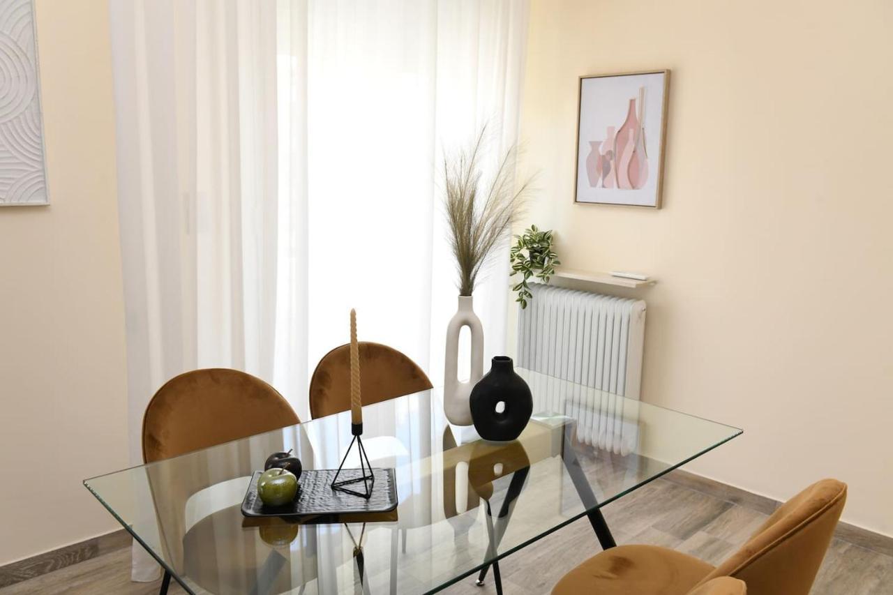 Konstantina Apartment Athens